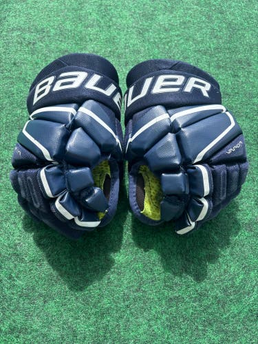 Blue Junior Bauer Vapor 3X Gloves 10" (Used)