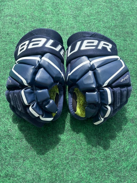 Blue Junior Bauer Vapor 3X Gloves 10" (Used)