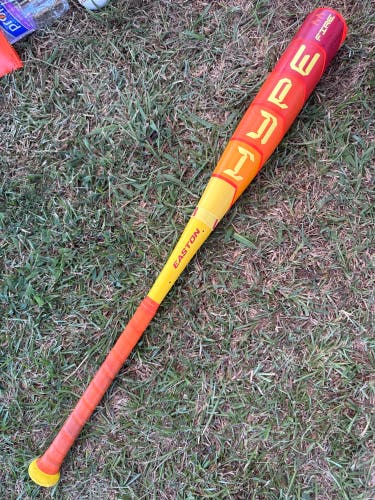 2025 Easton Hype Fire Composite USABat Certified Bat (-11) 19 oz 30" (Used)