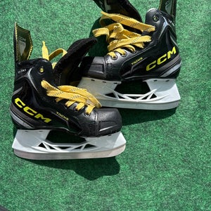 Youth CCM Tacks XF 80 Hockey Skates (Regular) Size 12 (Used)