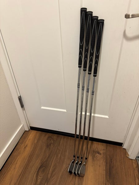 Men's Callaway Right Handed Iron Set Stiff Flex 4 Pieces (Used) 6i - 9i