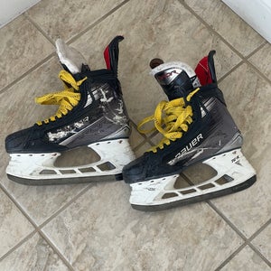 2023 Bauer Vapor X LTX Pro Hockey Skates Regular Width Pro Stock 6 (Used)