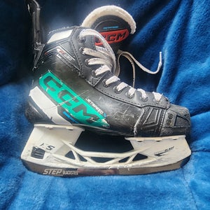 2024 CCM JetSpeed FT 680 Hockey Skates Regular Width Size 3.5 (Used)