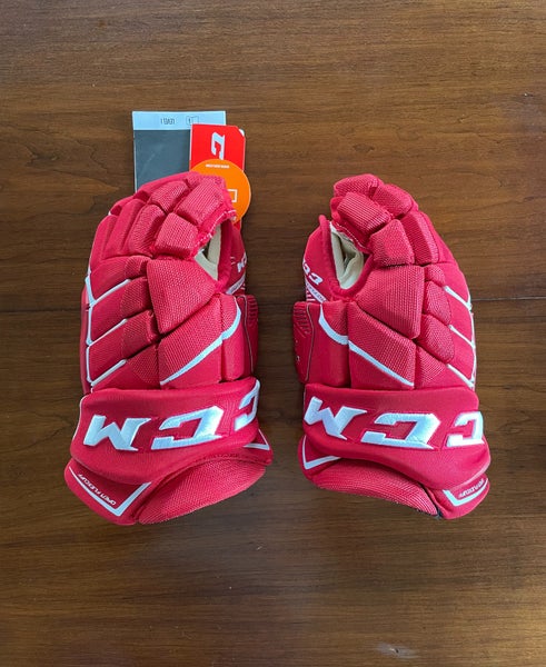 CCM JetSpeed FT1 Gloves 14" (New, Unused, Red)