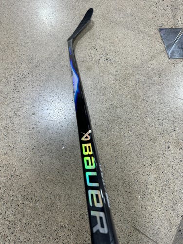 Senior Bauer Vapor FlyLite, Right, P92, Flex 87 (New)
