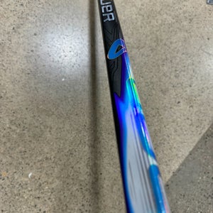 *Top Seller* Bauer Vapor FlyLite Intermediate P92, Right, 65 Flex (New)