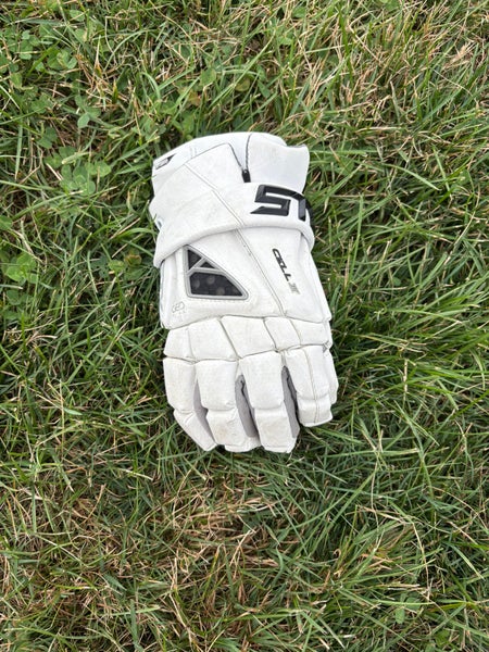 STX Cell IV Lacrosse Gloves Medium