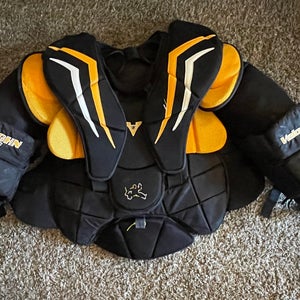 Large Vaughn Velocity V6 Goalie Chest Protector (Used)