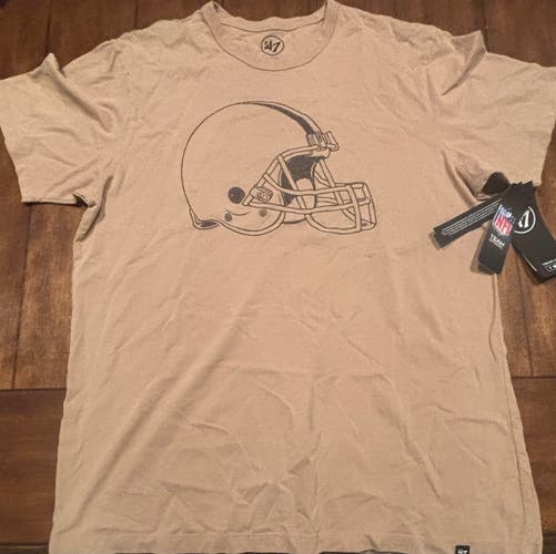 CLEAVLAND BROWNS 47 Brand SHORT SLEEVE *NWT* Adult Large