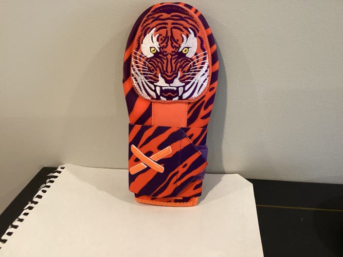 (New) clemson tiger sliding mitt