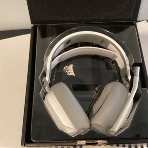 (New) CORSAIR - HS80 RGB Wireless Gaming Headset for PC, Mac, PS5, PS4 - White