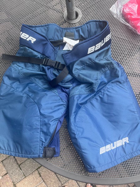 Blue Medium Bauer S190 Pant Shell (Used)