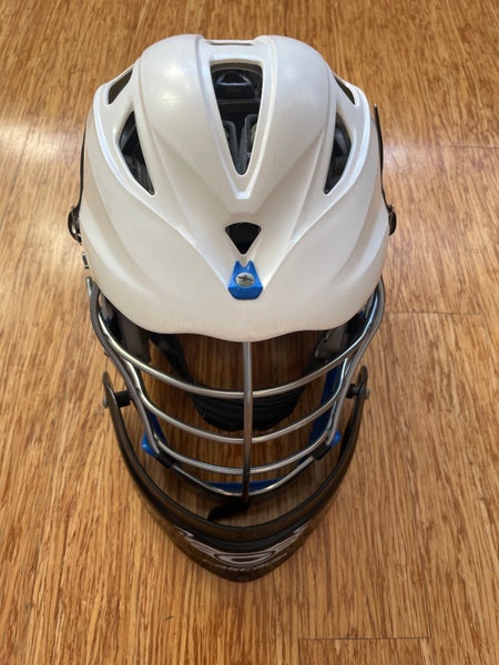Cascade Pro 7 Goalie Helmet (Used)