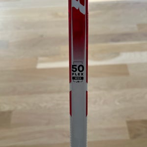Junior Warrior Novium 2 Pro Right Handed Hockey Stick W03 (Used)