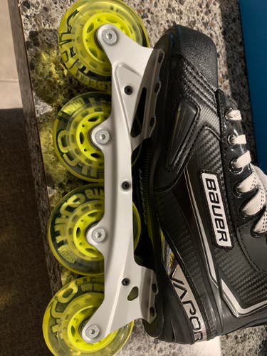 Bauer Inline Skates Regular Width Size 7.5 (New)