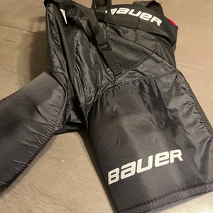 Junior Medium Bauer Lil Sport Hockey Pants (Used)