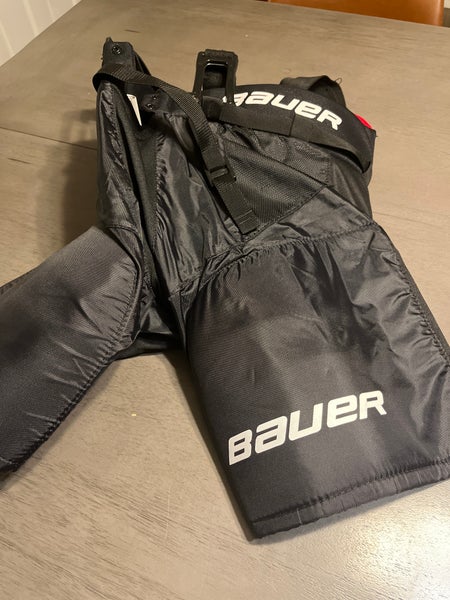 Junior Medium Bauer Lil Sport Hockey Pants (Used)