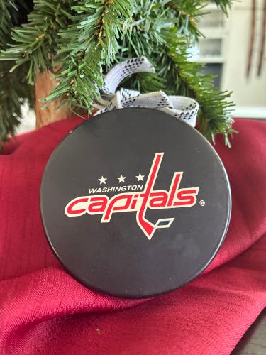 (New)Washington Capitals Hockey Puck Ornament