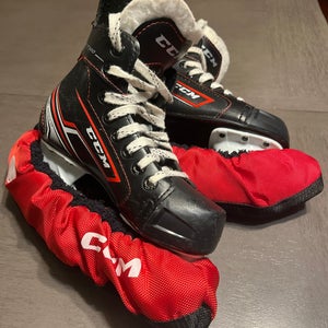 CCM JetSpeed FT340 Hockey Skates Regular Width Size 1 (Used)