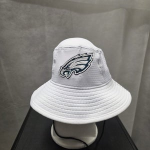 NWOT Philadelphia Eagles New Era Bucket Hat M/L NFL