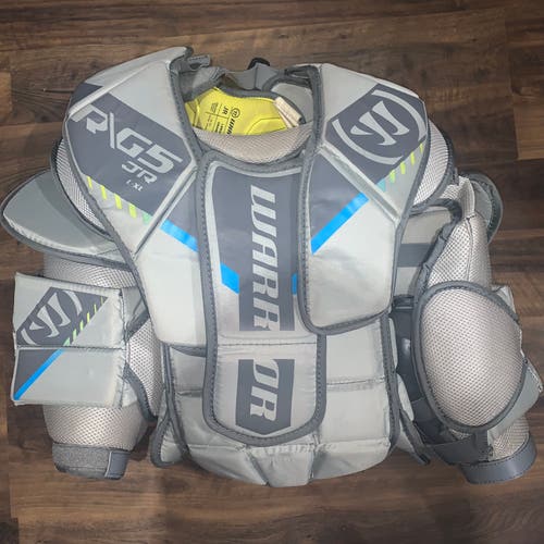 Large/Extra Large Warrior Ritual G5 Goalie Chest Protector (Used) - Junior