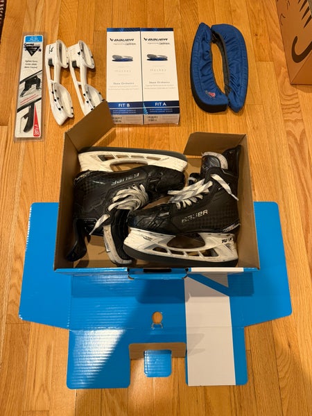 2024 PACKAGE Bauer Supreme Shadow Hockey Skates 7 (Used)