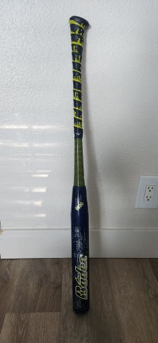 AXE Avenge Composite Bat 28 oz 34" (Used)