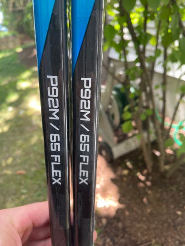 Intermediate Bauer Nexus Sync Right Handed Hockey Stick P92M (Used) (both together)
