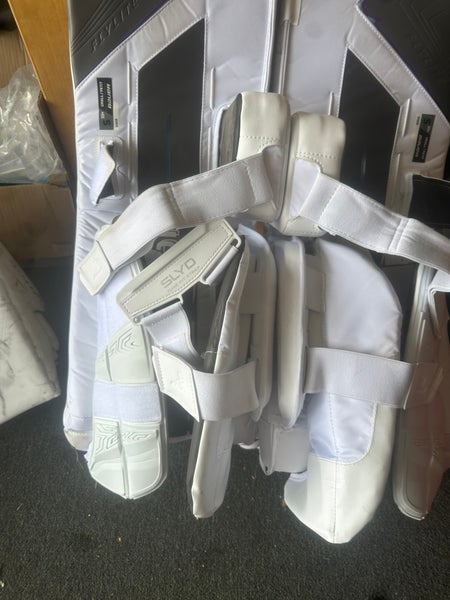 Small 2025 Bauer Goalie Leg Pads (Used)
