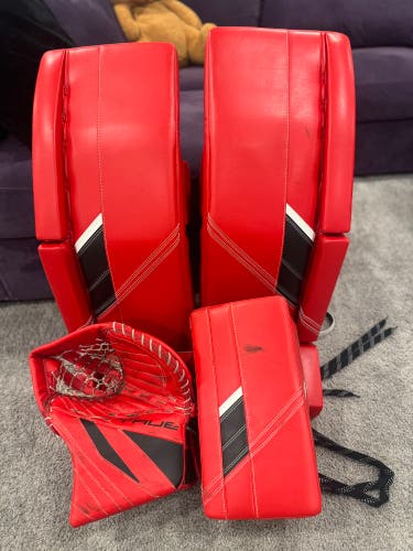 35" 2022 Warrior Ritual G5 Regular Goalie Full Set Pro Stock (Used)