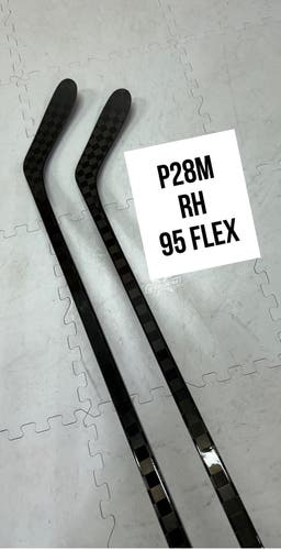 Senior(2x)Right P28M 95 Flex ProBlackStock™ Unbranded Blackouts Pro Stock Hockey Sticks