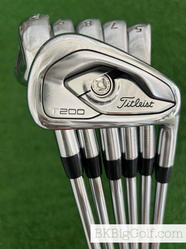 Titleist T200 Forged Iron Set 5-P / True Temper AMT Black Stiff
