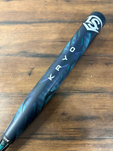 2025 Louisville Slugger Kryo 33/24 (-9) Fastpitch Softball Bat