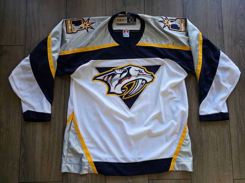Nashville Predators 4th Generation CCM Home / Away Jersey Set Size Large
