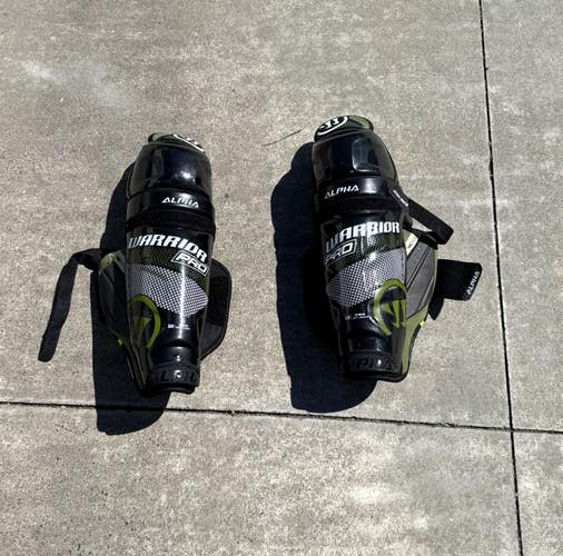 Senior Warrior Alpha DX Pro 15" Shin Pads (New)