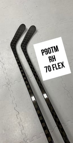 Senior(2x)Right P90TM 70 Flex ProBlackStock™ Unbranded Blackouts Pro Stock Hockey Sticks