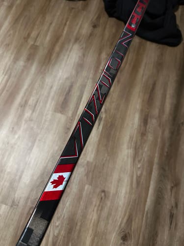 Nathan Mackinnon CCM Team Canada Vizion
