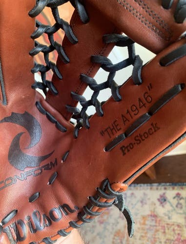 Rare DFS Wilson Conform A2000 left handed Andruw Jones model A1946 from early 00s late 90s