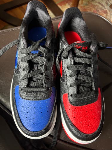 Blue Unisex 5Y (Big Kids / Youth) Youth Nike Shoes (New)
