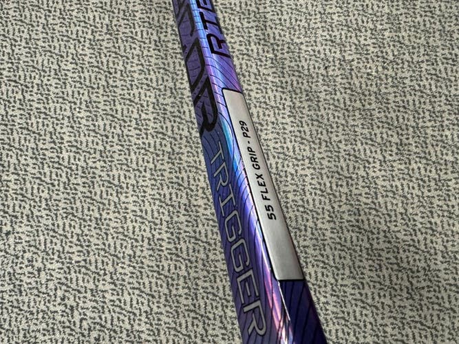 CCM Trigger 8 Pro 55 flex P29 right hand stick