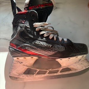 Bauer Vapor 2X Hockey Skates Regular Width 7.5 (Used)