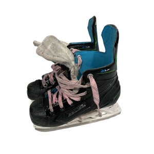 Used Bauer Junior Hockey Skate Junior 01 11847-S000029166