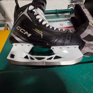2024 CCM Tacks XF 80 Hockey Skates 10 (Used)
