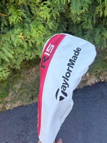 TaylorMade R15 TP Right Handed Driver Stiff Flex 10.5 Loft (Used)