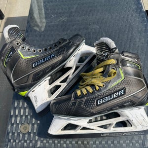 Bauer Elite Hockey Goalie Skates Regular Width Size 6.5 (Used)