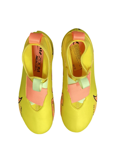 Used Nike Soccer Cleats Yellow Junior 03.5 11613-S000167245