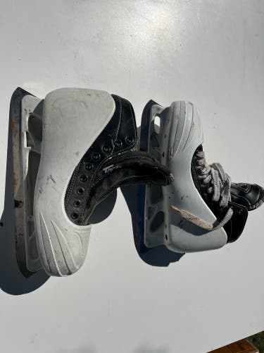 CCM Tacks 852 Hockey Goalie Skates 7 (Used)