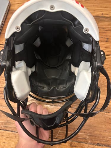 Large Youth Riddell SpeedFlex Helmet (Used)