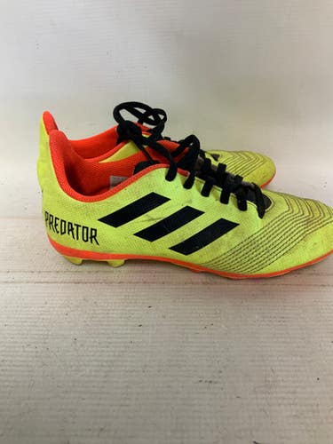 Used Adidas PREDATOR Soccer Cleats Yellow Junior 03.5 11823-S000033987