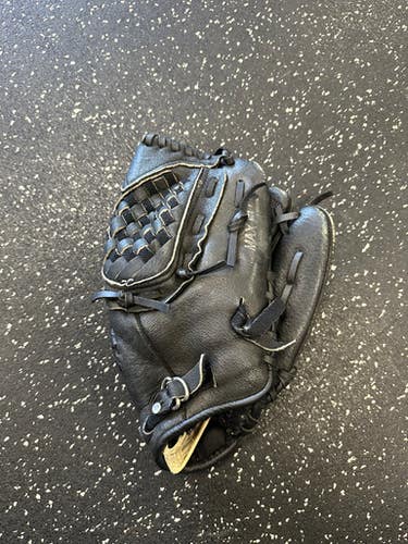 Used Mizuno MAX FLEX BB/SB Glove RH Throw Black 10 3/4" 11849-S000031359